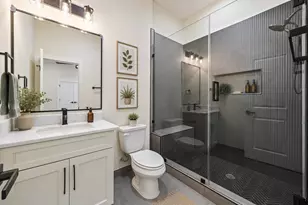 8715 Edgar St, Houston, TX 77051 - Photo 4