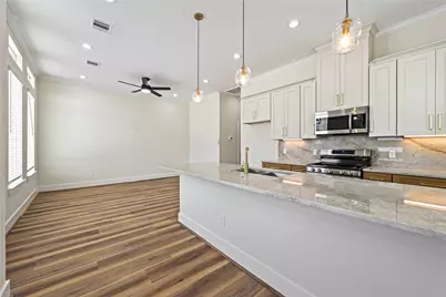8715 Edgar Street, Houston, TX 77051 - Photo 10