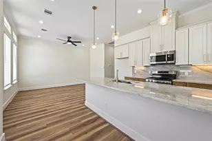 8715 Edgar St, Houston, TX 77051 - Photo 10