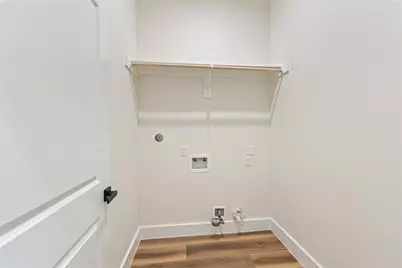 8715 Edgar Street, Houston, TX 77051 - Photo 10