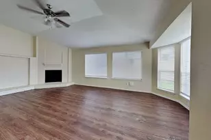 3902 Mattingham Dr, Houston, TX 77066 - Photo 4