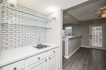 3901 Woodchase Drive #48, Houston, TX 77042 - Photo 8