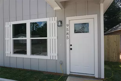 9585 Darkwood, Willis, TX 77318 - Photo 2