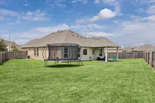 2449 Abbot Brook Dr Dr, Rosharon, TX 77583 - Photo 6