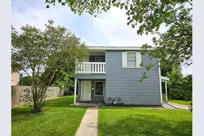 1133 5th Avenue N, Texas City, TX 77590 - Photo 1