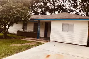 3208 Grant St, Pasadena, TX 77503 - Photo 2