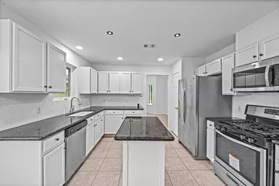 5010 E Newpark Drive, Houston, TX 77041 - Photo 14