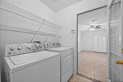 5010 E Newpark Drive, Houston, TX 77041 - Photo 26
