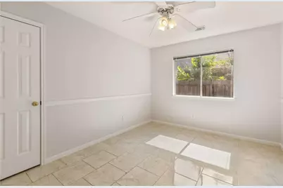 21812 Whispering Forest Drive, Kingwood, TX 77339 - Photo 16
