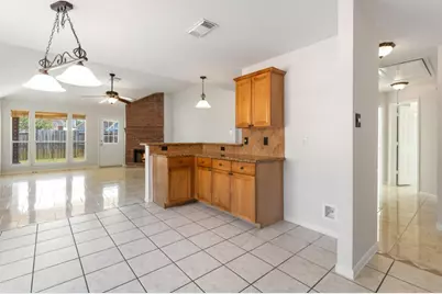 21812 Whispering Forest Drive, Kingwood, TX 77339 - Photo 10