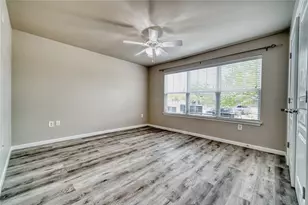 1725 Harvey Mitchell Pkwy S, College Station, TX 77840 - Photo 24