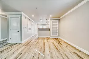 1725 Harvey Mitchell Pkwy S, College Station, TX 77840 - Photo 14