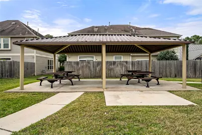 16131 Sweetwater Fields Lane, Tomball, TX 77377 - Photo 32