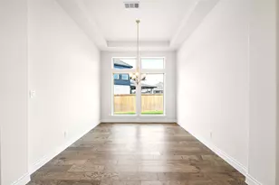 18542 Crowned Connell Ct, Conroe, TX 77302 - Photo 6