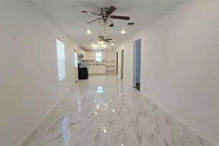 421 Sidney, Houston, TX 77003 - Photo 4