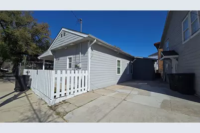 421 Sidney #1/2, Houston, TX 77003 - Photo 2