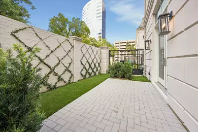 31 Wentworth Gate Path, Houston, TX 77027 - Photo 14