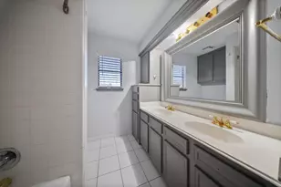 11626 Taos Ln, Houston, TX 77070 - Photo 28