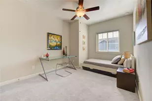 8812 Narrow Leaf St, Houston, TX 77080 - Photo 32