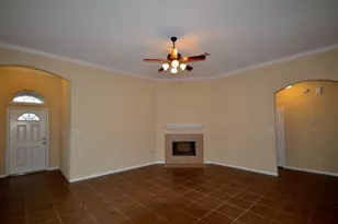 9942 Taylor Springs Ln, Tomball, TX 77375 - Photo 4