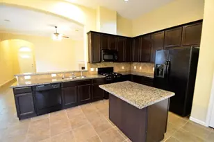 9942 Taylor Springs Ln, Tomball, TX 77375 - Photo 8