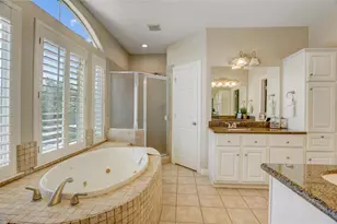 13835 Cady Ct, Houston, TX 77077 - Photo 12