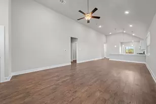 217 Pinnacle Ln, Kyle, TX 78643 - Photo 4