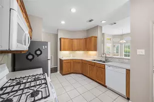 7238 Welshwood Ln, Sugar Land, TX 77479 - Photo 16