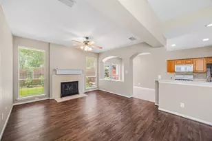 7238 Welshwood Ln, Sugar Land, TX 77479 - Photo 6