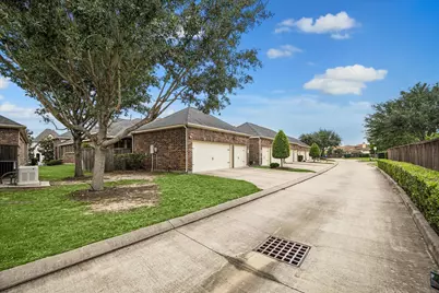 530 Imperial Boulevard, Sugar Land, TX 77498 - Photo 28