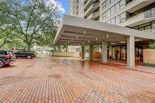 15 Greenway Plz, Houston, TX 77046 - Photo 1