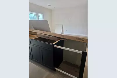 3211 Market Street #A-B, Houston, TX 77020 - Photo 2