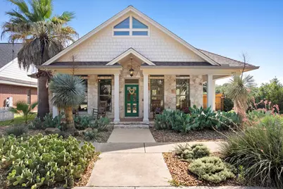 2277 Gruene Lake Drive, New Braunfels, TX 78130 - Photo 2