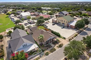 2277 Gruene Lake Dr, New Braunfels, TX 78130 - Photo 40