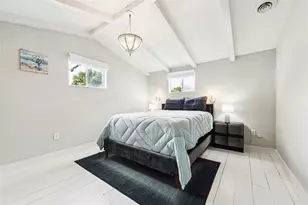 613 9th St, Galveston, TX 77550 - Photo 22