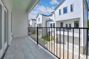 209 Edgewood St, Houston, TX 77011 - Photo 16