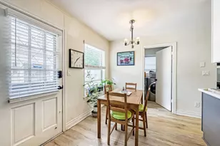 8927 Langdon Ln, Houston, TX 77036 - Photo 14