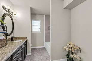 7911 Heathrow Ln, Spring, TX 77379 - Photo 12