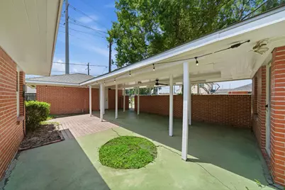 6323 Cindy Lane, Houston, TX 77008 - Photo 18