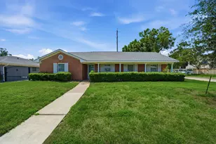 6323 Cindy Ln, Houston, TX 77008 - Photo 1