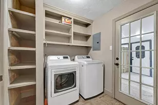 725 Talmalge Hall Dr, Conroe, TX 77302 - Photo 18