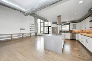 1005 S Shepherd Dr, Houston, TX 77019 - Photo 1