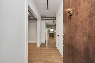 1005 S Shepherd Dr, Houston, TX 77019 - Photo 2