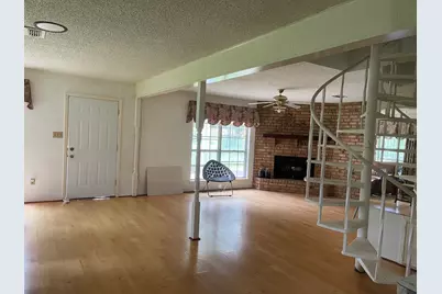 25019 W Holly Lane, Splendora, TX 77372 - Photo 10