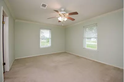 748 W Bayshore Drive, Palacios, TX 77465 - Photo 26