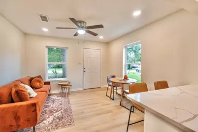 529 S Illinois Avenue, League City, TX 77573 - Photo 6