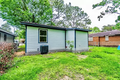 529 S Illinois Avenue, League City, TX 77573 - Photo 22