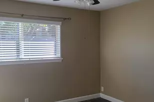 11123 Hazelhurst Dr, Houston, TX 77043 - Photo 8