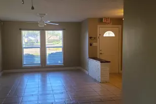 11123 Hazelhurst Dr, Houston, TX 77043 - Photo 4