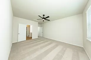 15619 Buffalo Mdw Ct, Houston, TX 77090 - Photo 10